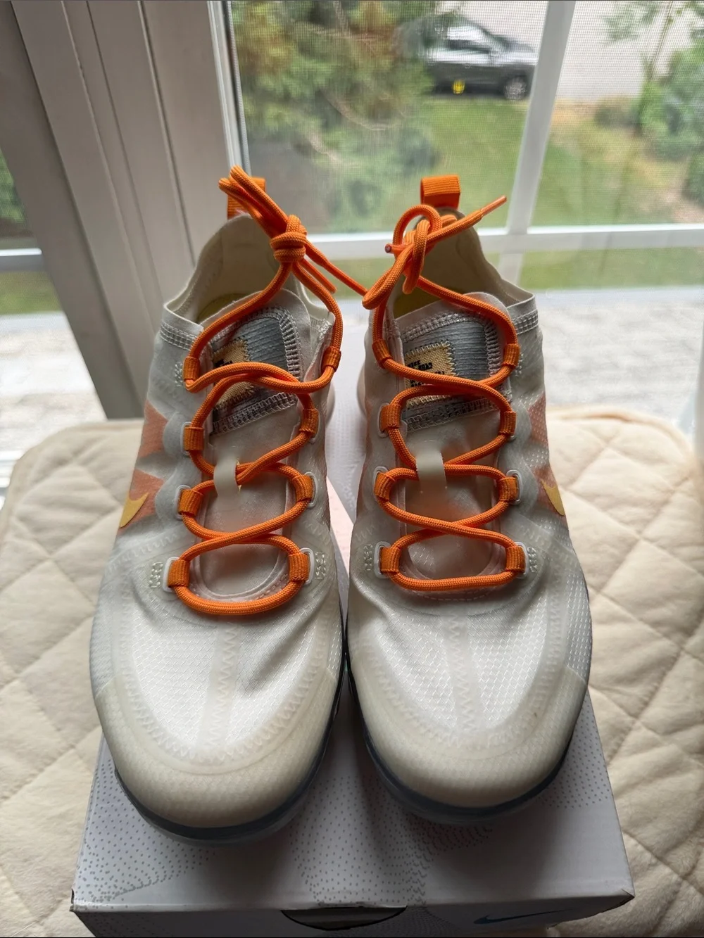 Nike womens Air VaporMax 2019 Sneakers size 6.5